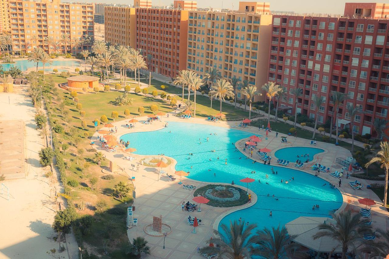 Porto Golf Marina Aqua Park & Beach Access By Best Of Bedz El Alamein Exterior photo